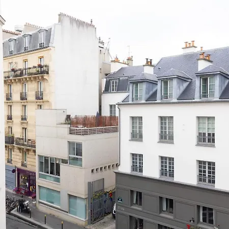 Bright Apt Near Nation * Paris